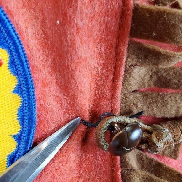 Vtg YMCA Y Indian Guides Vest Youth Medium Red Pow Wow Felt Fabric Prairi Kee KC - Picture 4 of 11